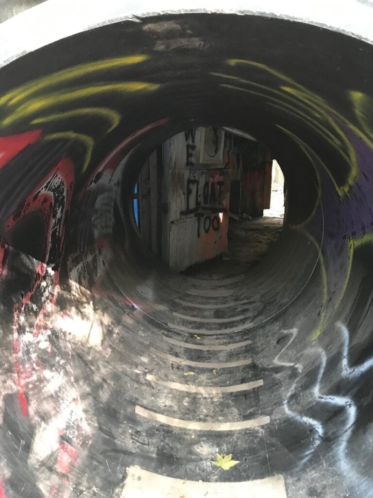 Tunnel Pennywise